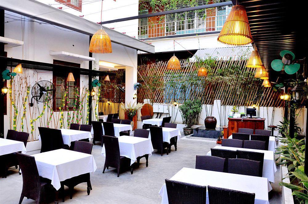 Oyo 381 Tuyet Mai Hotel Nha Trang Eksteriør bilde