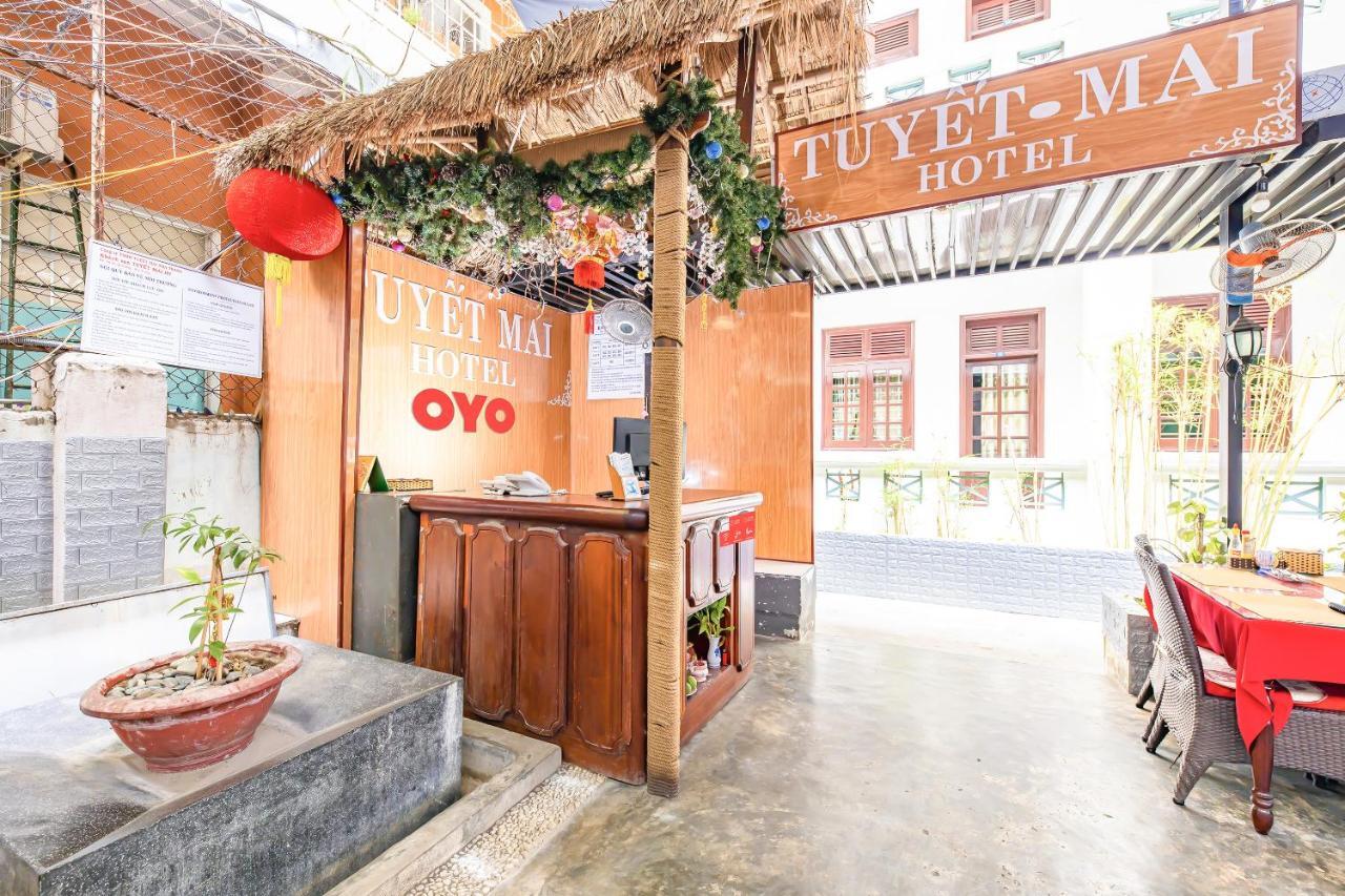 Oyo 381 Tuyet Mai Hotel Nha Trang Eksteriør bilde