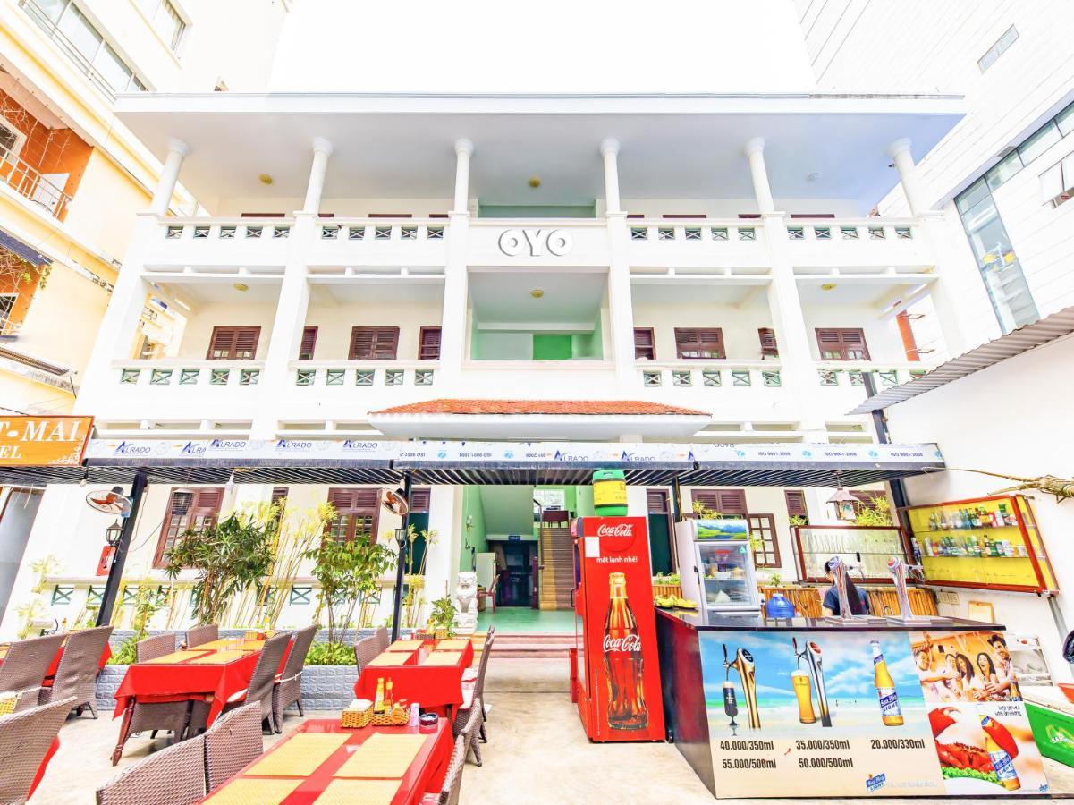 Oyo 381 Tuyet Mai Hotel Nha Trang Eksteriør bilde